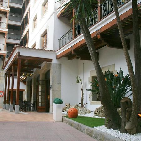 Hotel La Carolina โยเรตเดมาร์ ภายนอก รูปภาพ