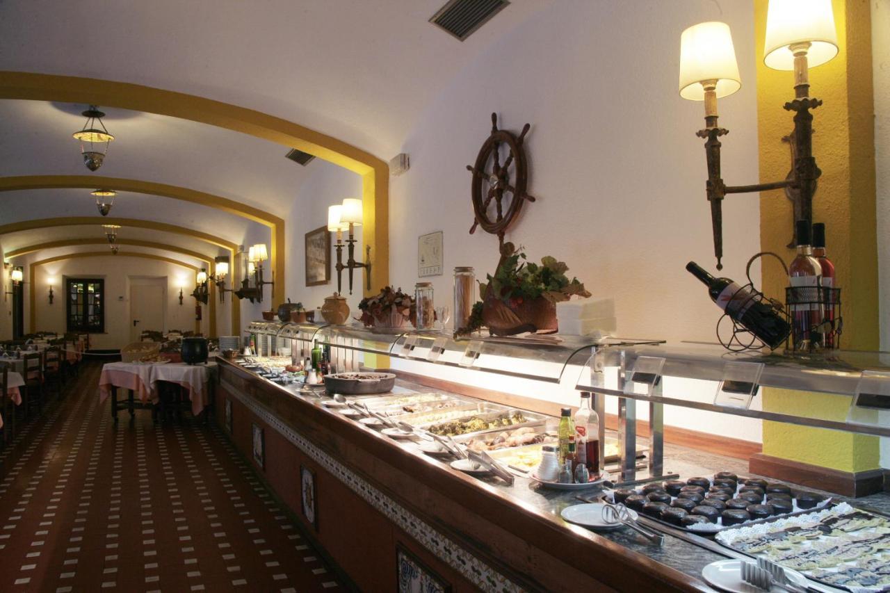 Hotel La Carolina โยเรตเดมาร์ ภายนอก รูปภาพ